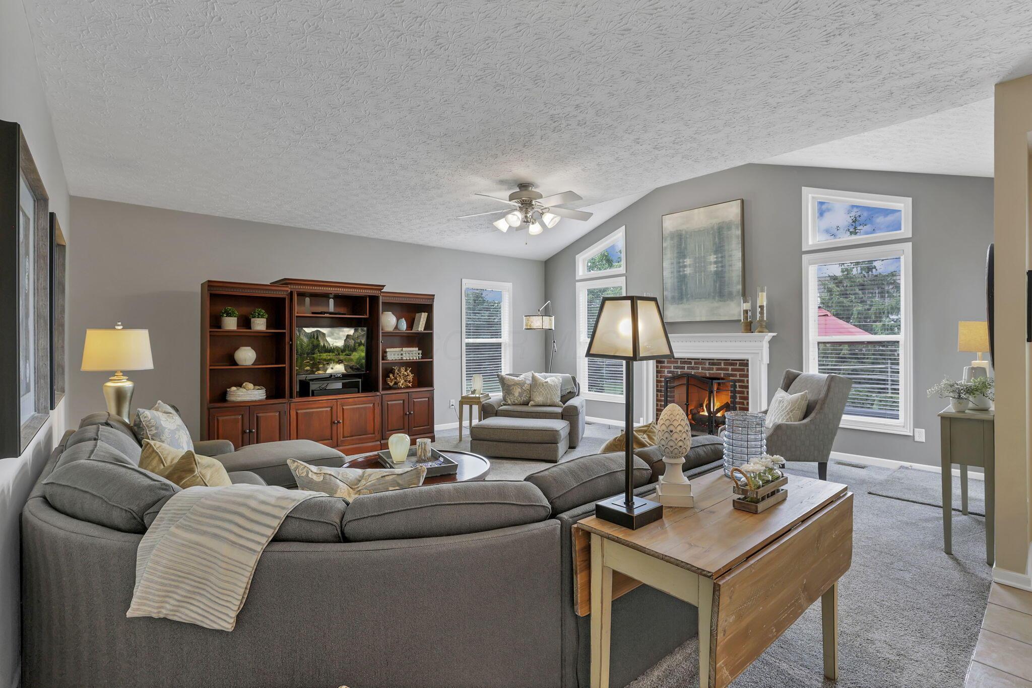 New Albany, Ohio 43054, United States, 4 Bedrooms Bedrooms, ,3 BathroomsBathrooms,Residential,Active,166049