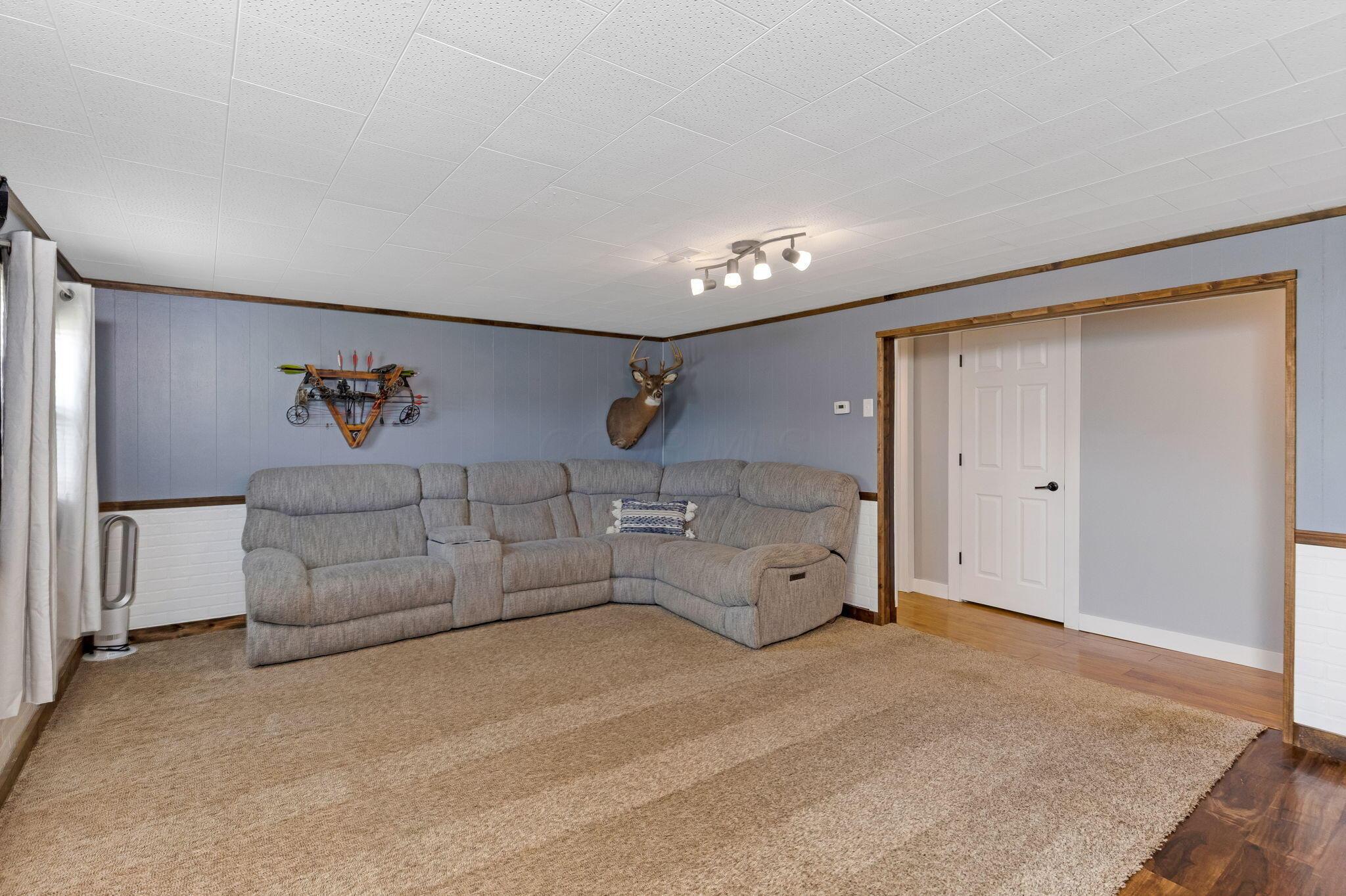 949 Betty Avenue, Logan, Ohio image 26