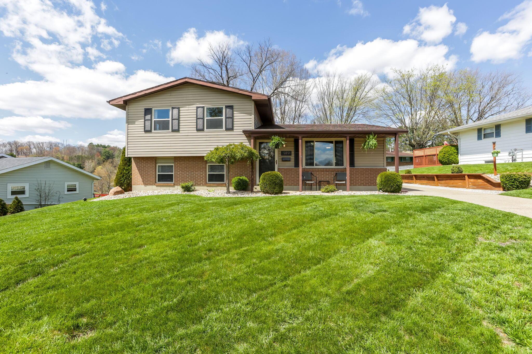 949 Betty Avenue, Logan, Ohio image 2