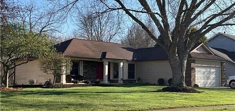 Photo of 8228 Kingsley Drive, Reynoldsburg, OH 43068 (MLS # 225045111)