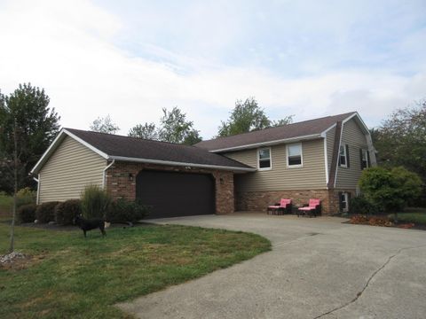 Photo of 1906 Seminary Road, Heath, OH 43056 (MLS # 225035920)