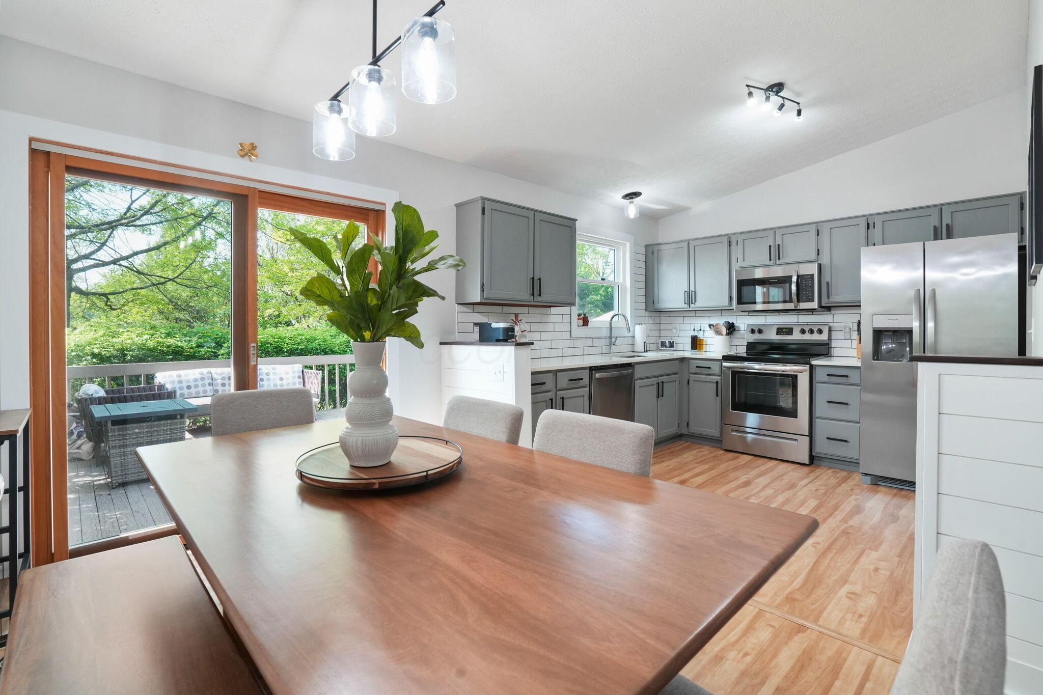 5133 Hidden View Drive, Hilliard, Ohio image 16