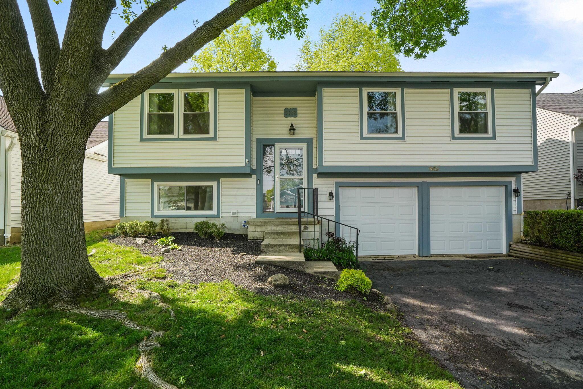 5133 Hidden View Drive, Hilliard, Ohio image 1