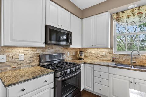 Tiny photo for 209 Cherokee Court, Pickerington, OH 43147 (MLS # 226014039)