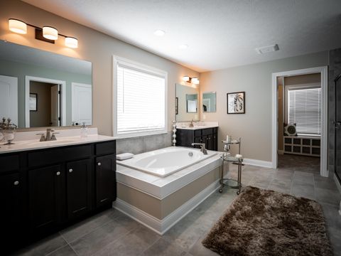 Tiny photo for 5292 Tarlton Boulevard, Hilliard, OH 43026 (MLS # 226000687)