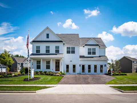 Photo of 5292 Tarlton Boulevard, Hilliard, OH 43026 (MLS # 226000687)