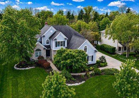 Photo of 6181 Heritage Point Court, Hilliard, OH 43026 (MLS # 226014796)