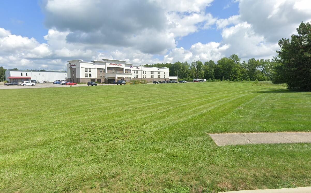 Square Drive, Marysville, Ohio image 2