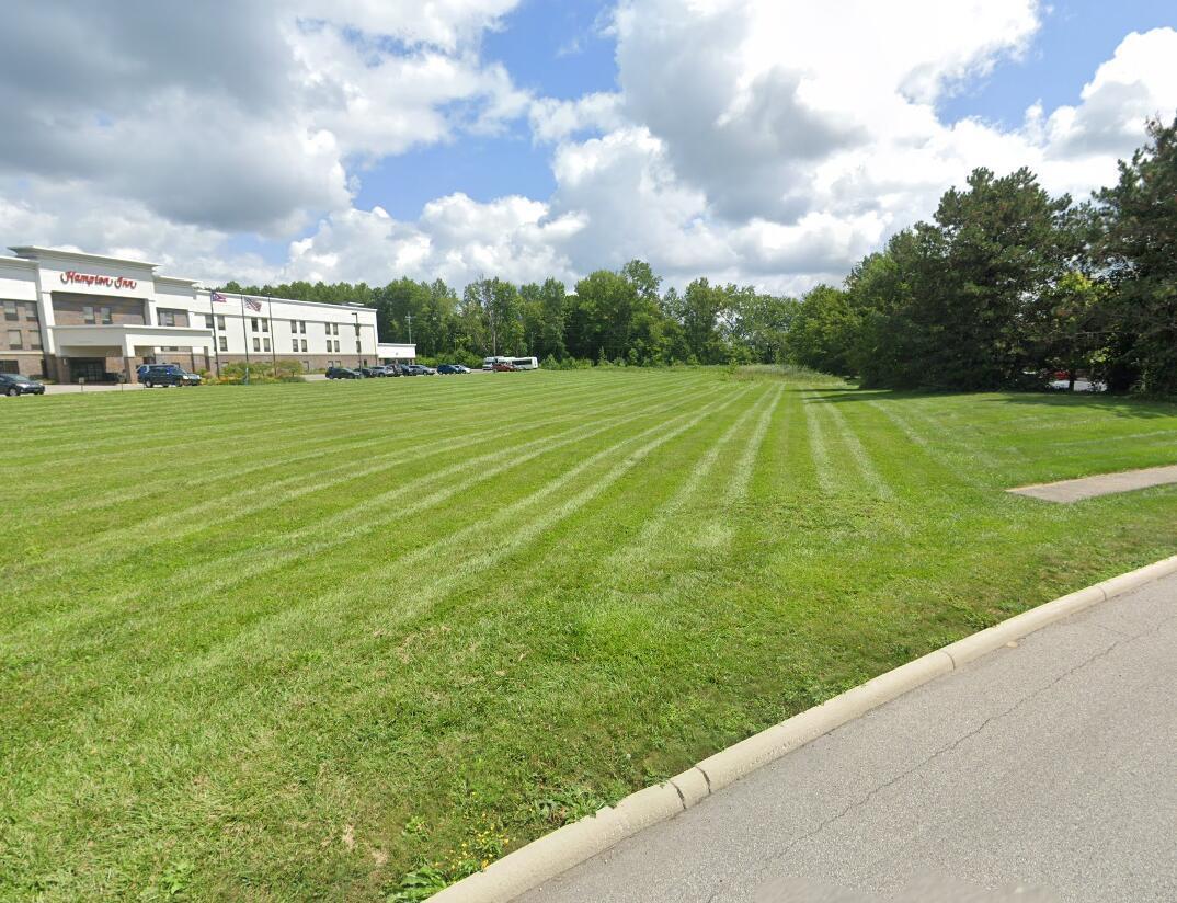 Square Drive, Marysville, Ohio image 3