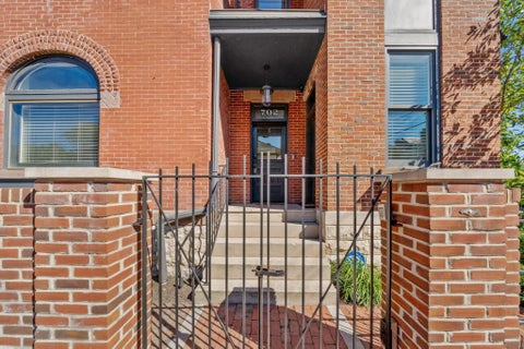 Tiny photo for 702 S 6th Street, Columbus, OH 43201 (MLS # 226039880)