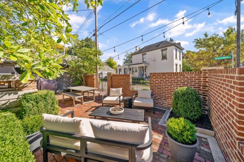 Tiny photo for 702 S 6th Street, Columbus, OH 43201 (MLS # 226039880)