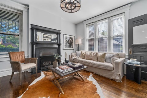 Tiny photo for 702 S 6th Street, Columbus, OH 43201 (MLS # 226039880)