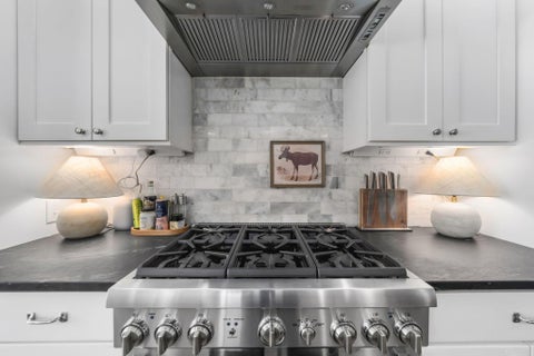 Tiny photo for 702 S 6th Street, Columbus, OH 43201 (MLS # 226039880)