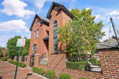 Tiny photo for 702 S 6th Street, Columbus, OH 43201 (MLS # 226039880)