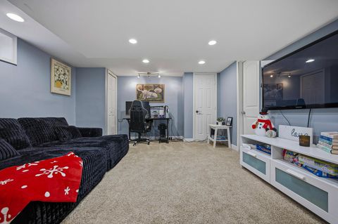 Tiny photo for 539 Scioto Meadows Boulevard, Grove City, OH 43123 (MLS # 225045354)