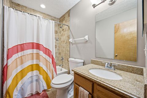 Tiny photo for 539 Scioto Meadows Boulevard, Grove City, OH 43123 (MLS # 225045354)