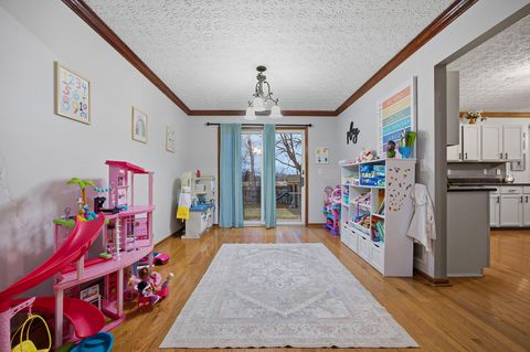 Tiny photo for 539 Scioto Meadows Boulevard, Grove City, OH 43123 (MLS # 225045354)