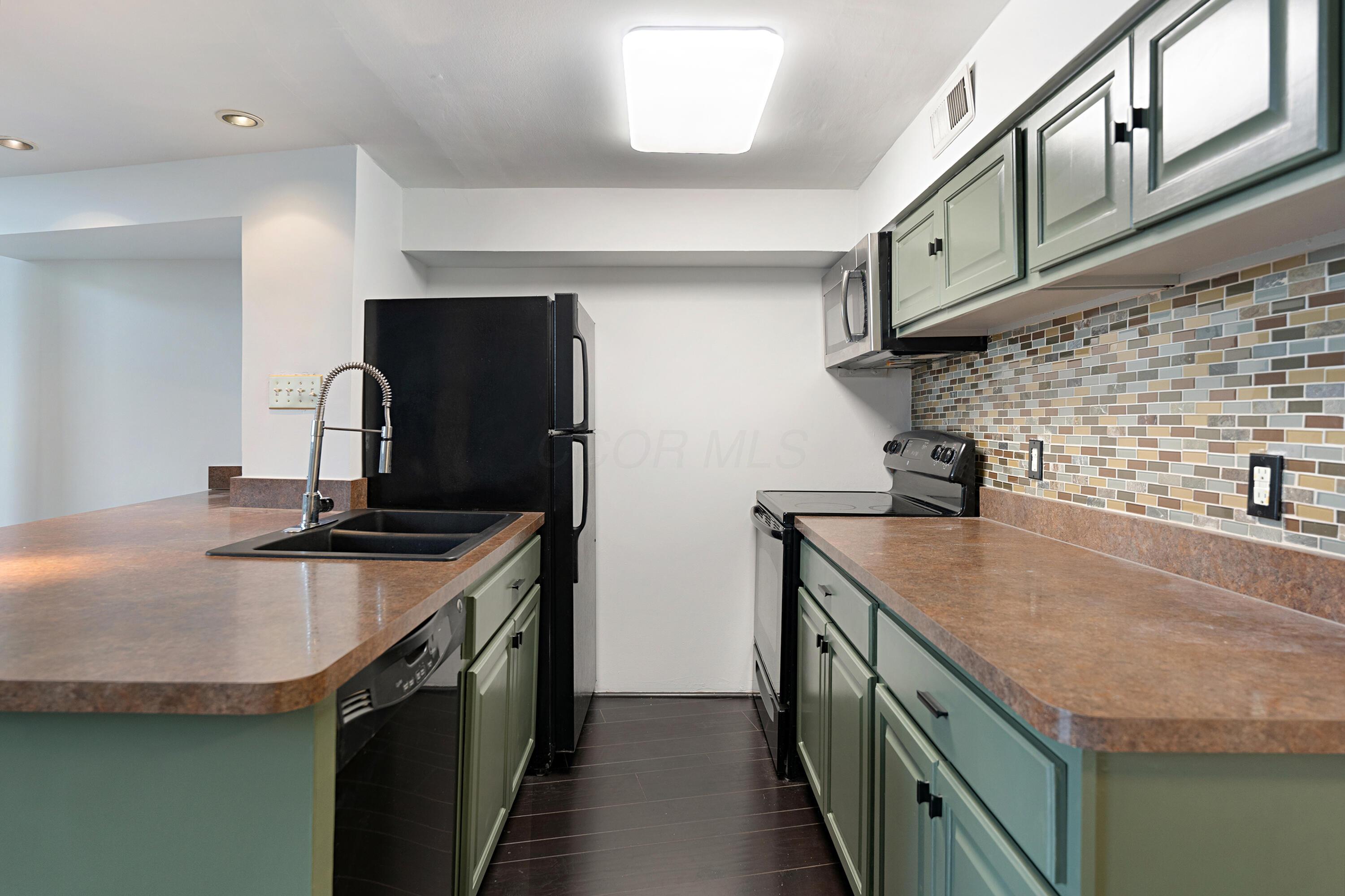 444 N Front Street 311