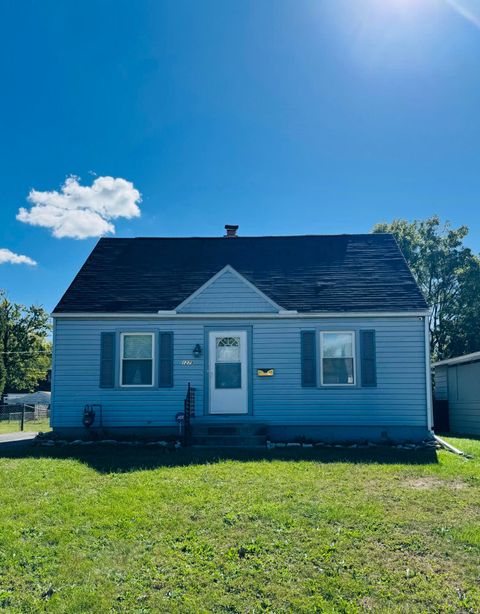 Photo of 1279 Carolyn Avenue, Columbus, OH 43224 (MLS # 225038898)