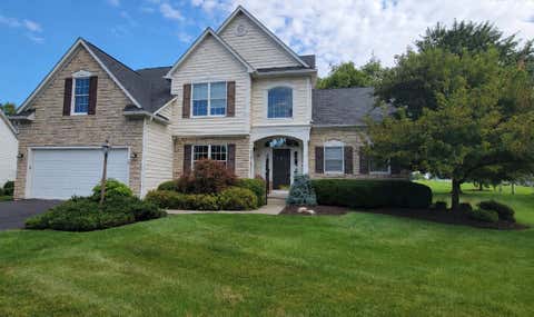 Photo of 7259 New Point Place, Powell, OH 43065 (MLS # 226030374)