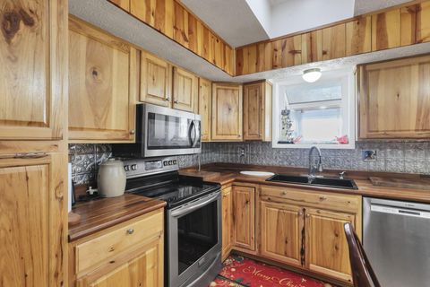 Tiny photo for 5530 S Pitchin Road, Springfield, OH 45502 (MLS # 225045312)