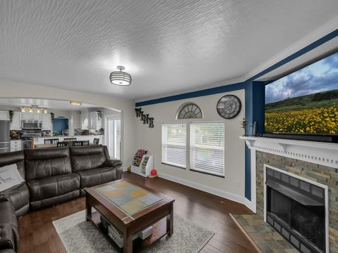 Tiny photo for 3704 Carlotta Street, Grove City, OH 43123 (MLS # 225040547)