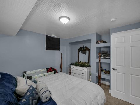 Tiny photo for 3704 Carlotta Street, Grove City, OH 43123 (MLS # 225040547)