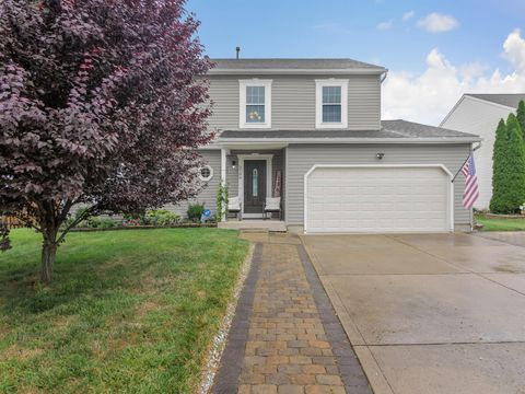 Tiny photo for 3704 Carlotta Street, Grove City, OH 43123 (MLS # 225040547)