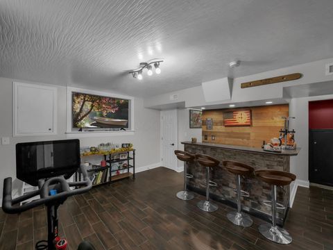 Tiny photo for 3704 Carlotta Street, Grove City, OH 43123 (MLS # 225040547)