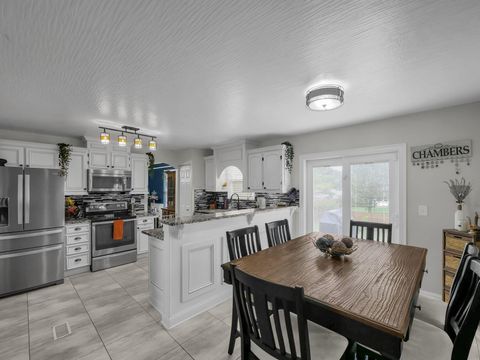 Tiny photo for 3704 Carlotta Street, Grove City, OH 43123 (MLS # 225040547)