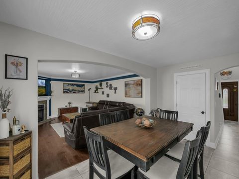 Tiny photo for 3704 Carlotta Street, Grove City, OH 43123 (MLS # 225040547)