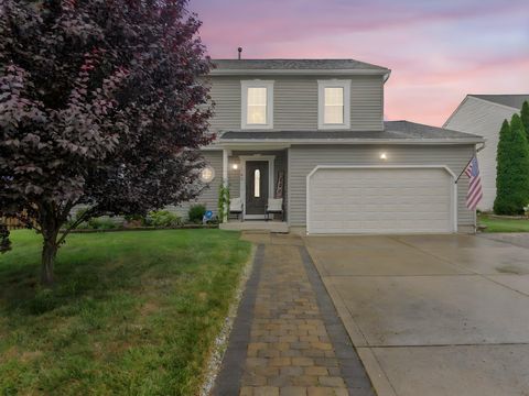 Tiny photo for 3704 Carlotta Street, Grove City, OH 43123 (MLS # 225040547)