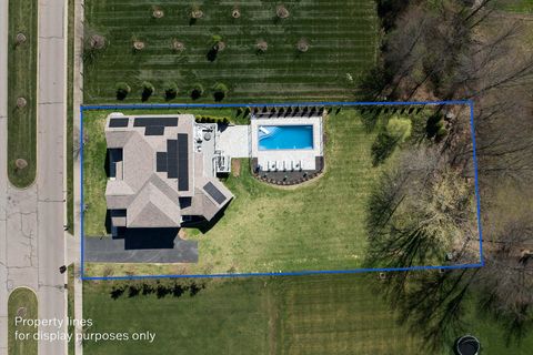 Tiny photo for 2839 Highland Woods Boulevard, New Albany, OH 43054 (MLS # 226011263)