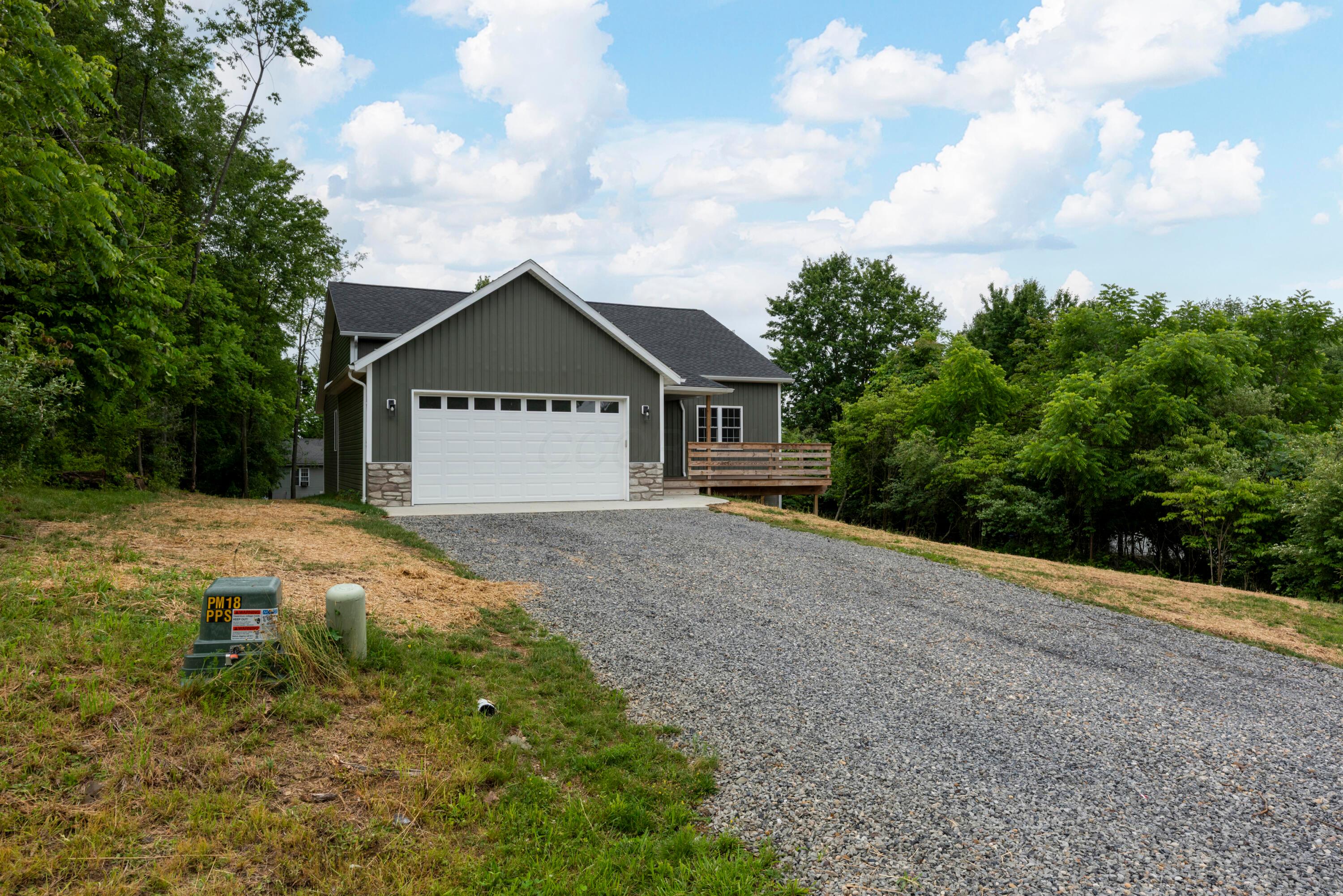 196 N Ridge Heights Drive