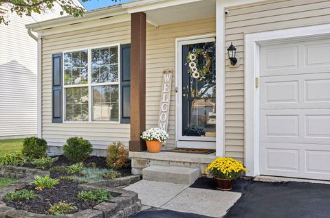 Tiny photo for 6109 Nasby Drive, Galloway, OH 43119 (MLS # 225037399)