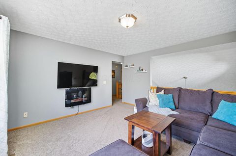 Tiny photo for 6109 Nasby Drive, Galloway, OH 43119 (MLS # 225037399)