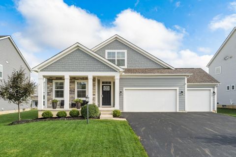 Photo of 612 Ludham Trail, Pickerington, OH 43147 (MLS # 225036063)