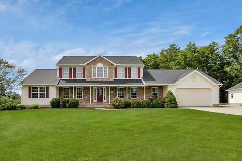 Photo of 57 Blue Bonnett Drive, Heath, OH 43056 (MLS # 225036728)