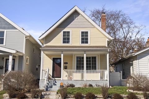 Photo of 674 Stanley Avenue, Columbus, OH 43206 (MLS # 226007148)