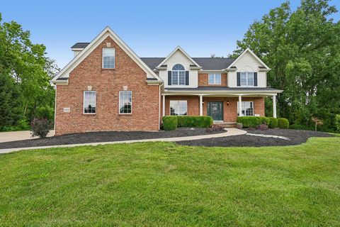 Homes For Sale - 6820 Ohio Canal Court<br/> Canal Winchester, OH 43110