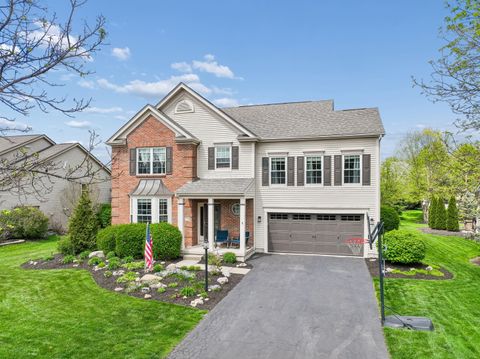 Photo of 7710 Tullymore Drive, Dublin, OH 43016 (MLS # 226013681)