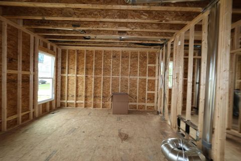 Tiny photo for 364 Oakmont Drive, Commercial Point, OH 43116 (MLS # 226017612)