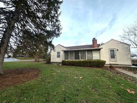 Tiny photo for 1301 Old Henderson Road, Columbus, OH 43220 (MLS # 226000758)