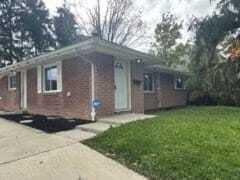 Tiny photo for 550 S James Road, Columbus, OH 43213 (MLS # 226039858)