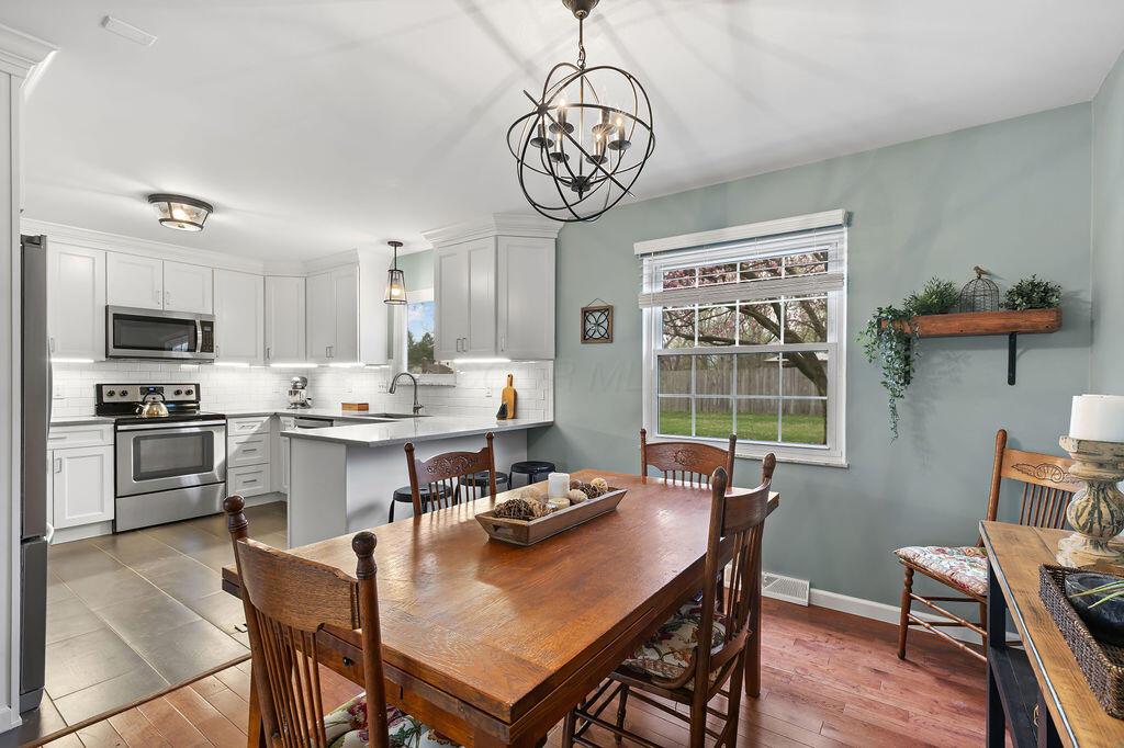 6899 Cedar Brook Glen, New Albany, Ohio image 12
