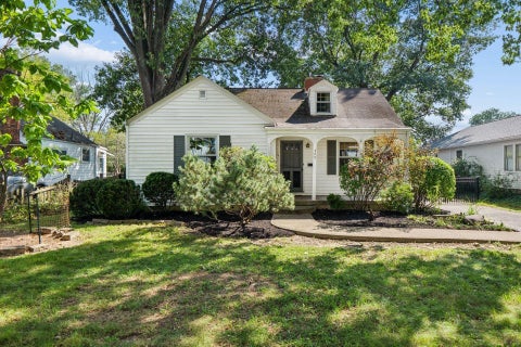Photo of 373 Glenmont Avenue, Columbus, OH 43214 (MLS # 226033793)