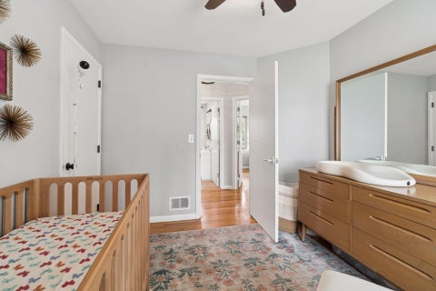 Tiny photo for 602 E Cooke Road, Columbus, OH 43214 (MLS # 226039359)