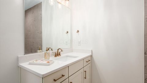 Tiny photo for 7735 Cogwheel Drive 30-773 #30-773, New Albany, OH 43054 (MLS # 226007802)