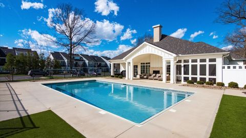 Tiny photo for 7735 Cogwheel Drive 30-773 #30-773, New Albany, OH 43054 (MLS # 226007802)