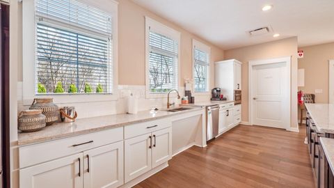 Tiny photo for 7735 Cogwheel Drive 30-773 #30-773, New Albany, OH 43054 (MLS # 226007802)